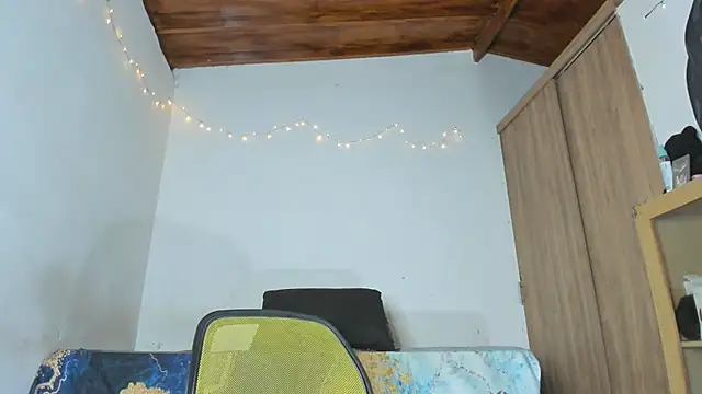 Tristan fantasycam online show from March 30, 2026, 9:49 pm