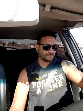 Snapshot of hecwil8 chatting on January 21, 2025, 12:29 pm hecwil8 online show from January 21, 2025, 12:29 pm