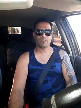 Snapshot of hecwil8 chatting on November 26, 2025, 11:43 am hecwil8 online show from November 26, 2025, 11:43 am