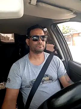 Snapshot of hecwil8 chatting on November 19, 2025, 12:05 pm hecwil8 online show from November 19, 2025, 12:05 pm