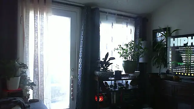 CeceilaMoon online show from January 12, 2026, 4:03 pm