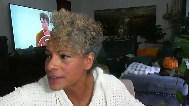 CeceilaMoon online show from November 20, 2025, 11:03 pm