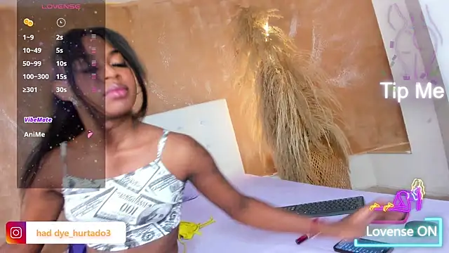 Snapshot of shenielxx chatting on March 3, 2026, 1:18 pm shenielxx online show from March 3, 2026, 1:18 pm