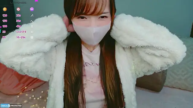 AKANE-- online show from December 4, 2025, 1:43 pm