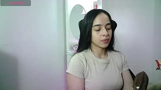 Snapshot of aineangeel chatting on July 18, 2026, 11:35 pm aineangeel online show from July 18, 2026, 11:35 pm