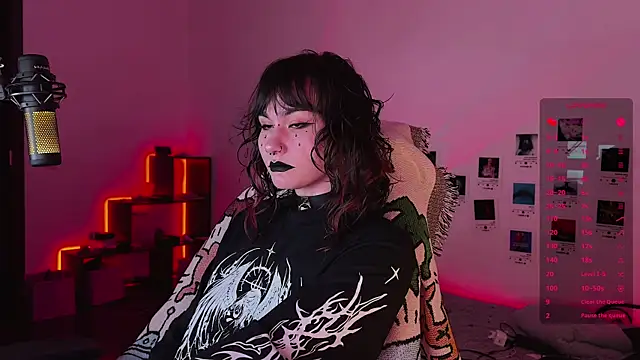 Snapshot of deadlysweet chatting on December 3, 2025, 12:33 am deadlysweet online show from December 3, 2025, 12:33 am