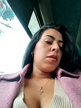 Snapshot of Emily_Wane chatting on September 22, 2025, 6:03 pm Emily Wane online show from September 22, 2025, 6:03 pm