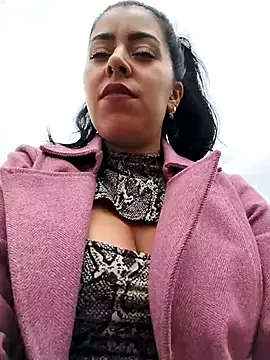 Snapshot of Emily_Wane chatting on October 3, 2025, 3:46 pm Emily Wane online show from October 3, 2025, 3:46 pm