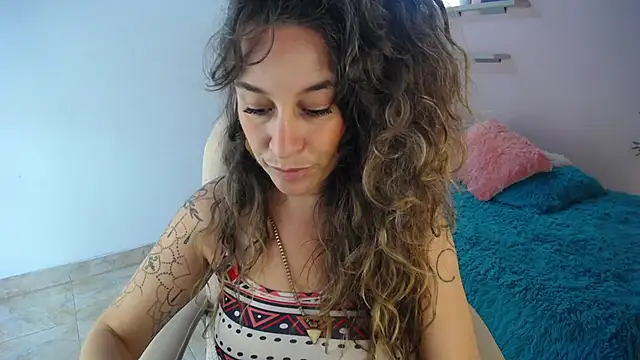 Snapshot of Paula_Paz chatting on September 19, 2025, 3:16 pm Paula Paz online show from September 19, 2025, 3:16 pm