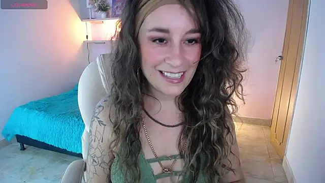 Snapshot of Paula_Paz chatting on September 11, 2025, 1:55 pm Paula Paz online show from September 11, 2025, 1:55 pm