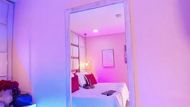 elizavenus online show from January 11, 2026, 3:19 pm