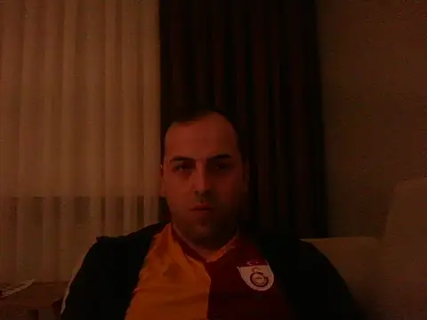Snapshot of Yldrmm_9553 chatting on April 22, 2026, 8:59 pm Yldrmm 9553 online show from April 22, 2026, 8:59 pm