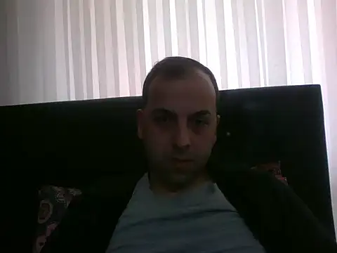 Snapshot of Yldrmm_9553 chatting on April 17, 2026, 3:04 pm Yldrmm 9553 online show from April 17, 2026, 3:04 pm
