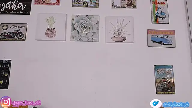 Snapshot of olivia22love chatting on September 25, 2025, 2:12 pm olivia22love online show from September 25, 2025, 2:12 pm