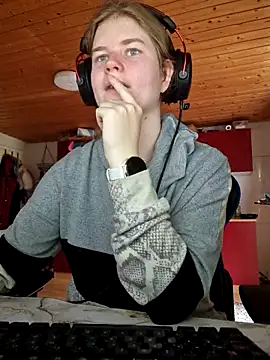 the real anna online show from April 15, 2026, 9:15 am