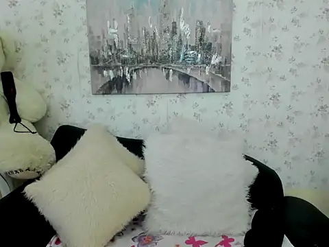 milf bigass  online show from March 11, 2026, 12:32 pm