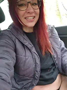 Snapshot of die-EinHORNY-WG chatting on November 8, 2025, 9:24 am die-EinHORNY-WG online show from November 8, 2025, 9:24 am