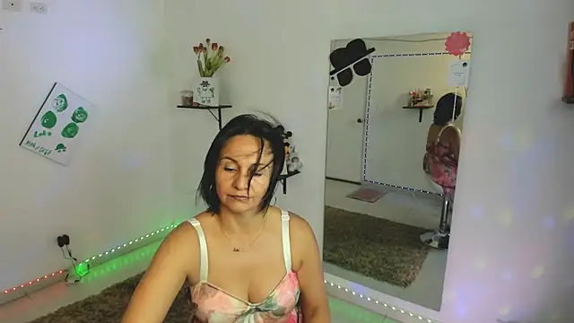 Snapshot of lollita_23_ chatting on September 22, 2025, 8:26 pm lollita 23 online show from September 22, 2025, 8:26 pm