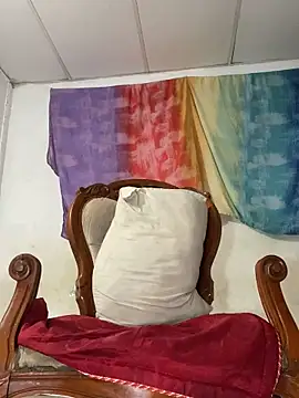 CamelliaLong online show from February 13, 2026, 9:42 am