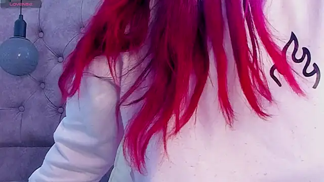 Snapshot of _Scarlett_01 chatting on September 25, 2025, 2:01 pm Scarlett 01 online show from September 25, 2025, 2:01 pm