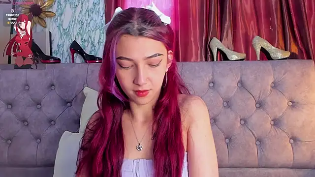 Snapshot of _Scarlett_01 chatting on October 9, 2025, 1:33 pm Scarlett 01 online show from October 9, 2025, 1:33 pm