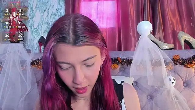 Snapshot of _Scarlett_01 chatting on October 18, 2025, 1:24 pm Scarlett 01 online show from October 18, 2025, 1:24 pm