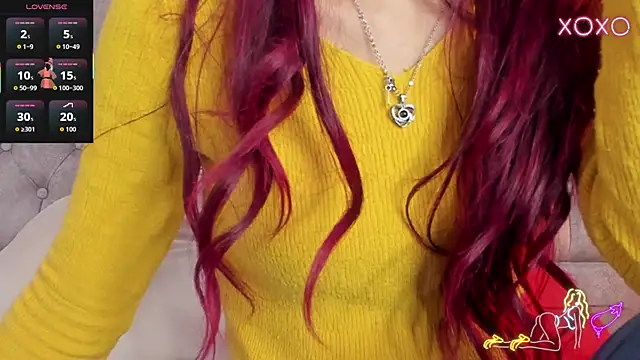 Snapshot of _Scarlett_01 chatting on November 25, 2025, 1:44 pm Scarlett 01 online show from November 25, 2025, 1:44 pm