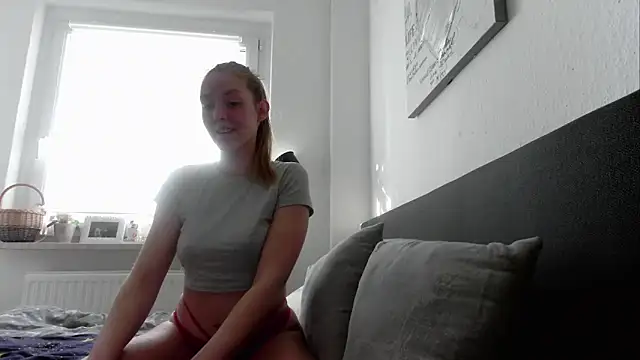 LachenderTeufel online show from March 22, 2025, 6:43 am