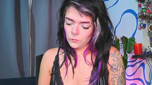 purple em69 online show from November 8, 2025, 5:11 am