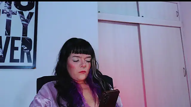 purple em69 online show from February 12, 2026, 4:34 am