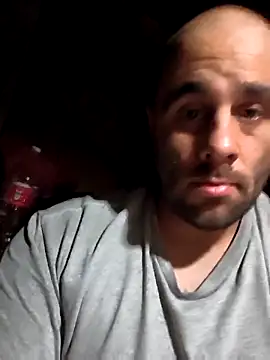Snapshot of geriker chatting on May 8, 2026, 10:35 pm geriker online show from May 8, 2026, 10:35 pm