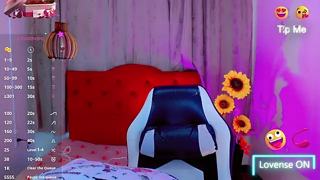 Snapshot of Jessica_smith_1 chatting on February 17, 2026, 11:18 am Jessica smith 1 online show from February 17, 2026, 11:18 am