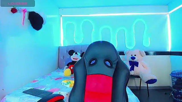 Snapshot of Jessica_smith_1 chatting on November 10, 2025, 7:19 pm Jessica smith 1 online show from November 10, 2025, 7:19 pm