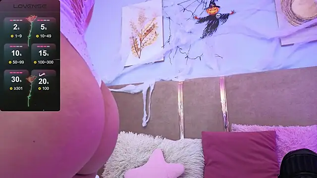 Snapshot of sarah_cruzz_ chatting on November 1, 2025, 9:41 pm sarah cruzz online show from November 1, 2025, 9:41 pm