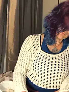 renegade vyxxen online show from January 8, 2026, 3:23 am