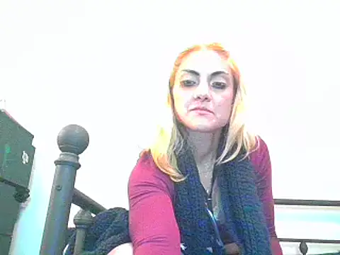 Snapshot of StripKi chatting on March 12, 2025, 4:02 pm StripKi online show from March 12, 2025, 4:02 pm