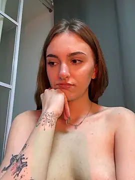 hotAssHell  online show from March 1, 2025, 9:04 pm