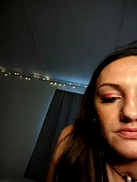 Summer lovin69 online show from November 27, 2025, 8:42 pm