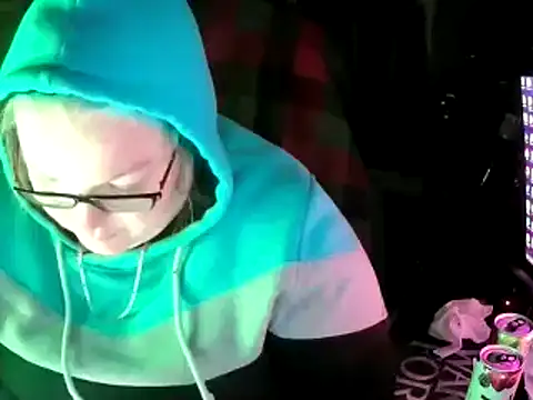 SexyWhiteChocolate online show from September 18, 2025, 5:21 am