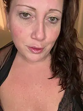 Snapshot of xsexycurvymilf chatting on February 20, 2025, 3:08 pm xsexycurvymilf online show from February 20, 2025, 3:08 pm