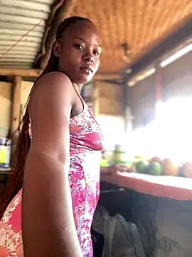 Dellah26 online show from September 19, 2025, 7:23 am