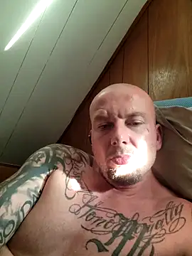 nicedicknicetats online show from September 17, 2025, 1:51 am