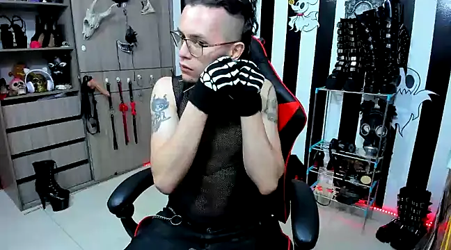 daven56 online show from January 14, 2025, 1:17 pm