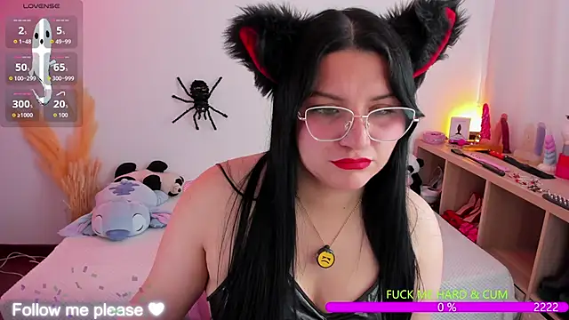 Snapshot of catha_cat chatting on October 14, 2025, 6:41 pm catha cat online show from October 14, 2025, 6:41 pm