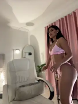 SakuraKato online show from February 4, 2026, 10:05 pm