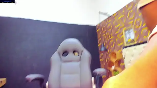 deyy madissonn online show from January 15, 2025, 8:16 pm