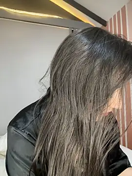 Victoria-And1 online show from September 10, 2025, 1:15 am