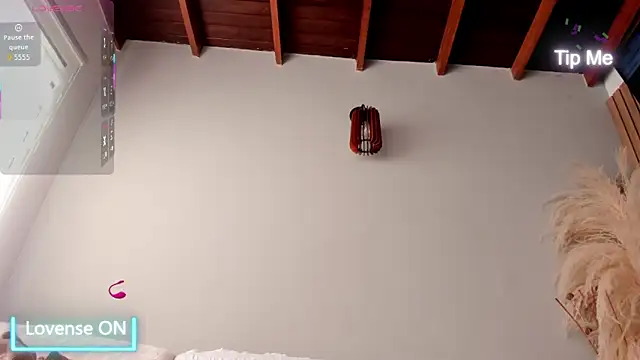 neo dimou  online show from September 29, 2025, 11:49 am