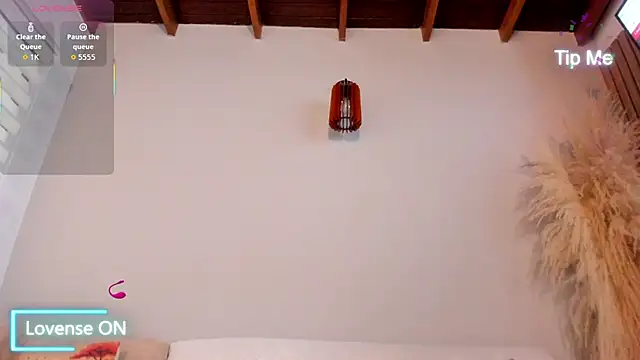 neo dimou  online show from December 3, 2025, 11:31 am