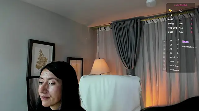 Snapshot of kira_moon__ chatting on October 19, 2025, 8:22 pm kira moon online show from October 19, 2025, 8:22 pm